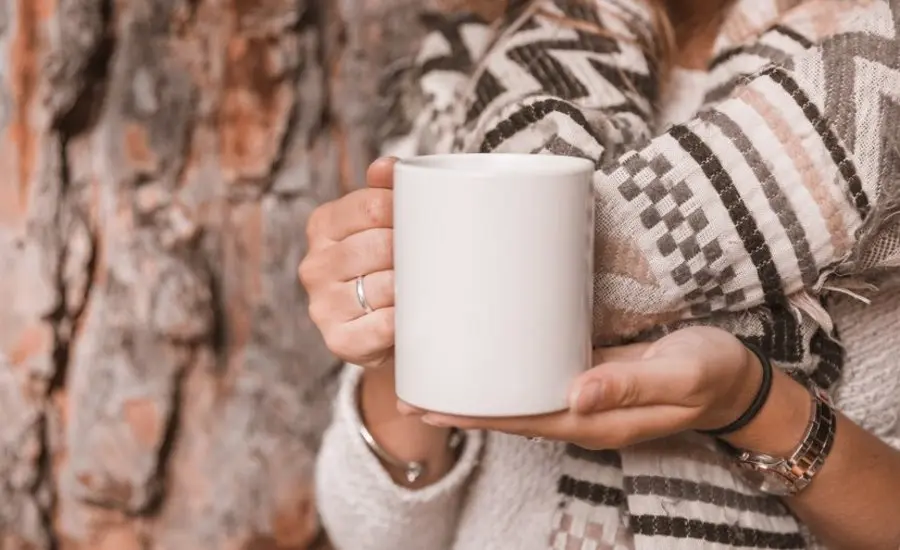 بهترین کادو تولد برای دختر ۲۳ ساله؛ از هدیه_های احساسی تا انتخاب_های لوکس - تصویر 3