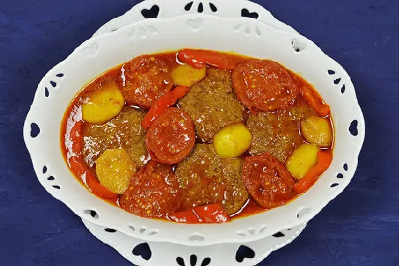 کباب تابه ای با سس گوجه