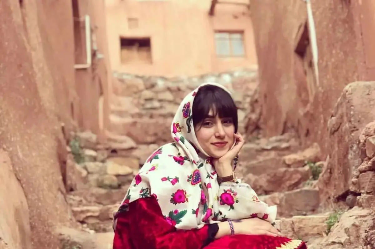 پرستو احمدی رسانه اصولگر را عصبانی کرد؛ با این خواننده زن جنجالی آشنا شوید!
