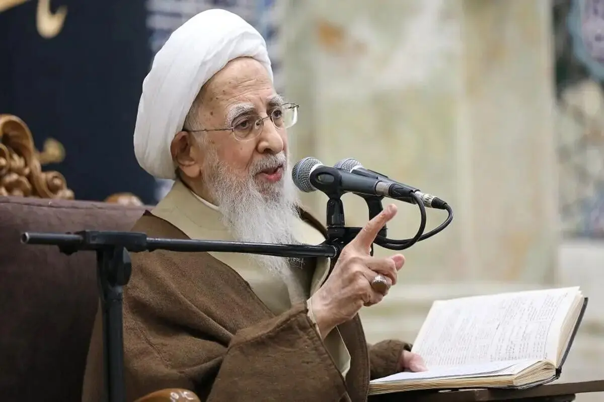 آیت‌الله جوادی آملی خطاب به قوه قضائیه: در خصوص گران کردن ارز عدل را جاری کنید