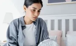چگونه صداقت با خود می‌تواند به ساختن شخصیتی محکم و آرام کمک کند؟