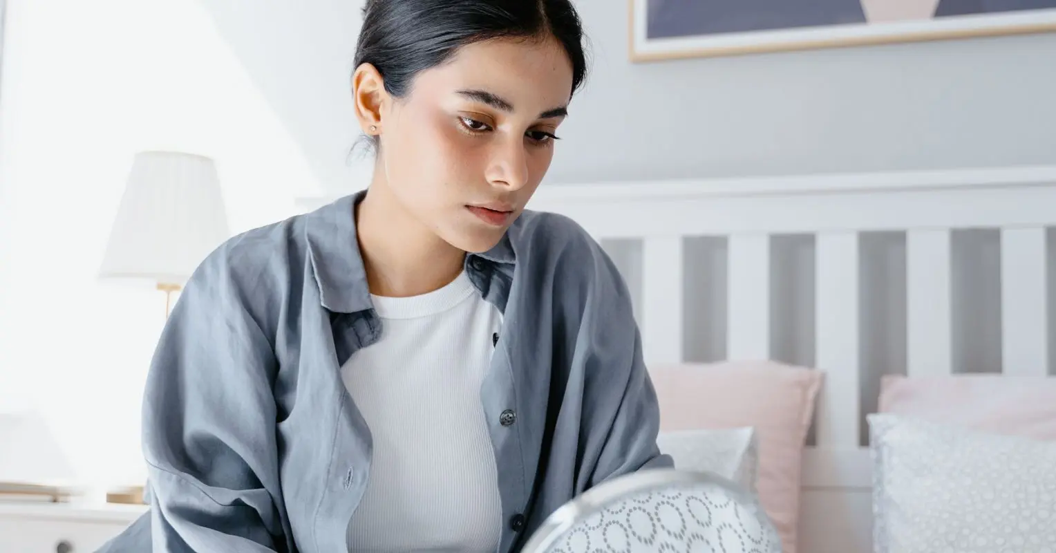 چگونه صداقت با خود می‌تواند به ساختن شخصیتی محکم و آرام کمک کند؟
