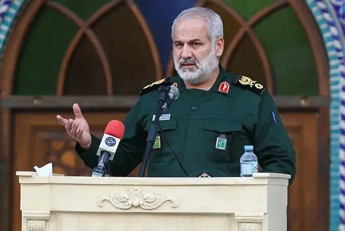 مشاور فرمانده نیروی هوافضای سپاه: معلوم نیست این جنگ چند سال طول بکشد؛ باید برای
تداوم آن آماده باشیم
