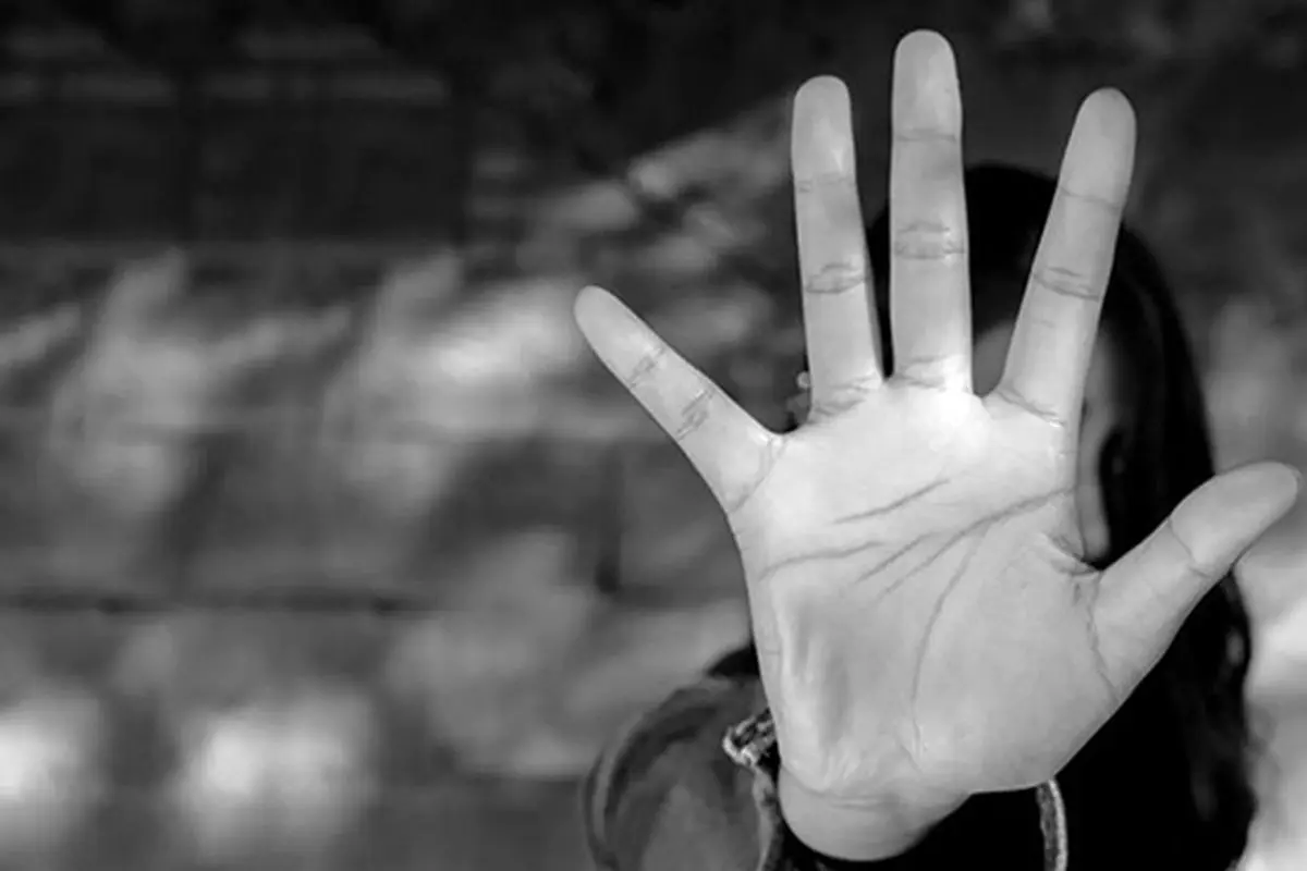 افشای تجاوز وحشتناک پدر به دخترش: خاطره‌ای تلخ از ۱۳ سال پیش | گفتگو با خاطره و عکس پدر متجاوز + جزئیات هولناک
