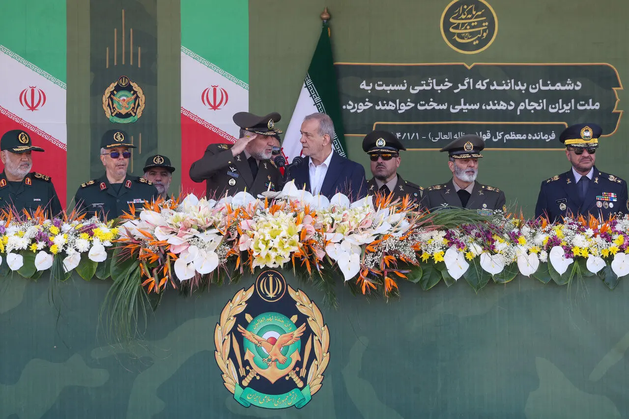 ارتش خواب دشمنان را آشفته کرد
