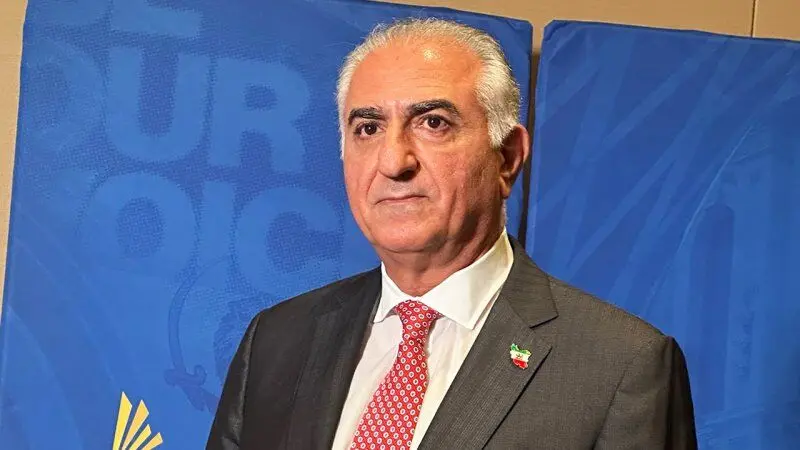 پیام همسر رضا پهلوی: او به زودی  کنار خواهد رفت