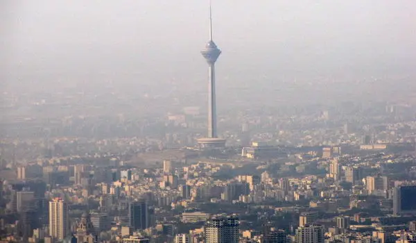 آلودگی هوا به تهران برگشت | ۳ منطقه در وضعیت قرمز