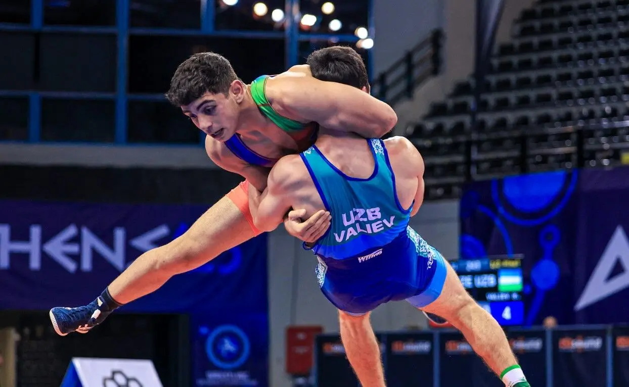 پخش زنده مسابقه  محمدهادی ساروی در مسابقات کشتی فرنگی جهان زاگرب امشب شنبه ۲۹ شهریور ۱۴۰۴