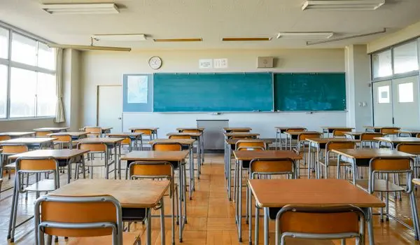 وضعیت تعطیلی مدارس و ادارات خراسان رضوی و مشهد و خراسان شمالی و خراسان جنوبی روز شنبه ۱۸ بهمن ۱۴۰۴