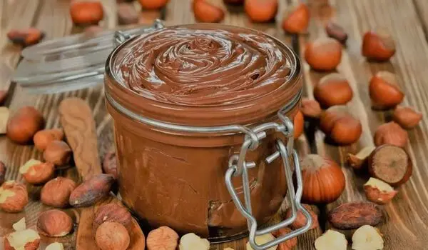 طرز تهیه نوتلا خانگی با روشی آسان و به صرفه