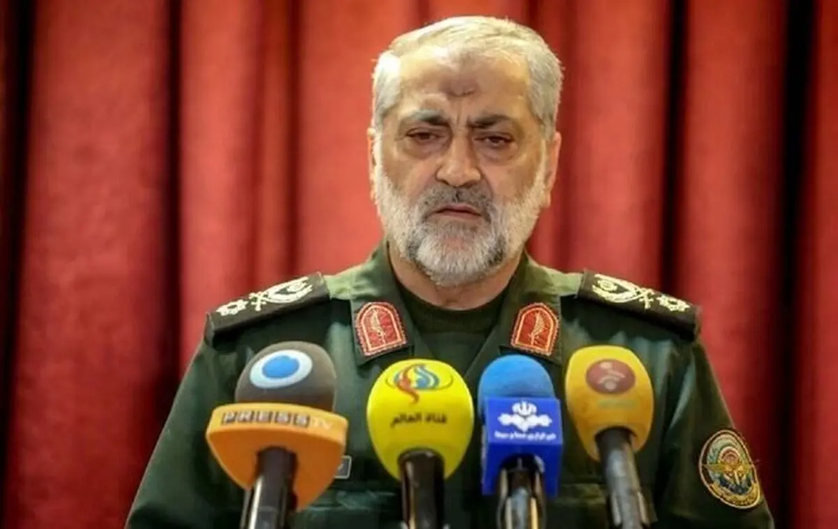 سخنگوی ارشد نیروهای مسلح: ترامپ پرروترین، یاغی‌ترین، دروغ‌گوترین، بی‌آبروترین و حقیرترین رئیس جمهور آمریکاست