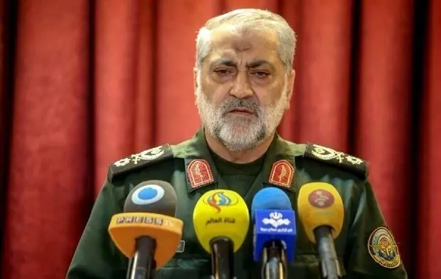 سخنگوی ارشد نیروهای مسلح: ترامپ پرروترین، یاغی‌ترین، دروغ‌گوترین، بی‌آبروترین و حقیرترین رئیس جمهور آمریکاست