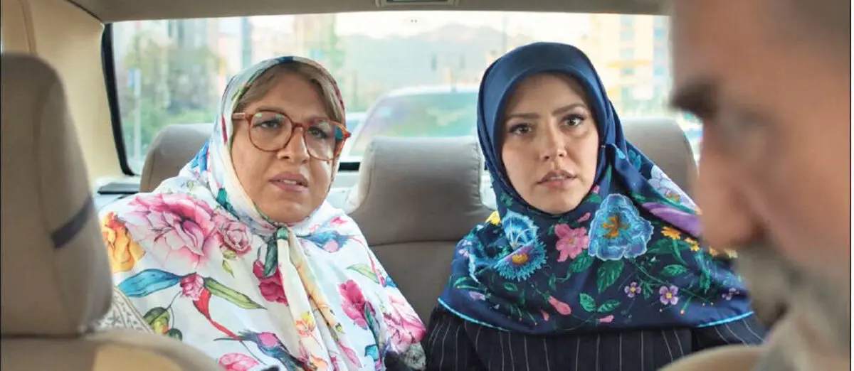 «خانم‌والده» را ساخته‌اند که شوخی جنسی انجام دهند | این همان سینمای روحوضی است