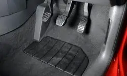 چگونگی تعویض دنده و رانندگی در صورت پاره شدن سیم کلاچ خودرو
