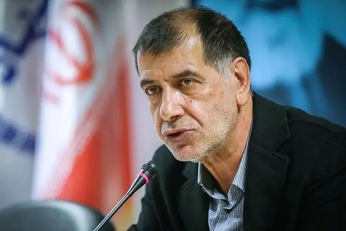 باهنر: نباید کاری کنیم یا حرفی بزنیم که در صفوف به‌هم‌فشرده ملت رخنه‌ای ایجاد
شود