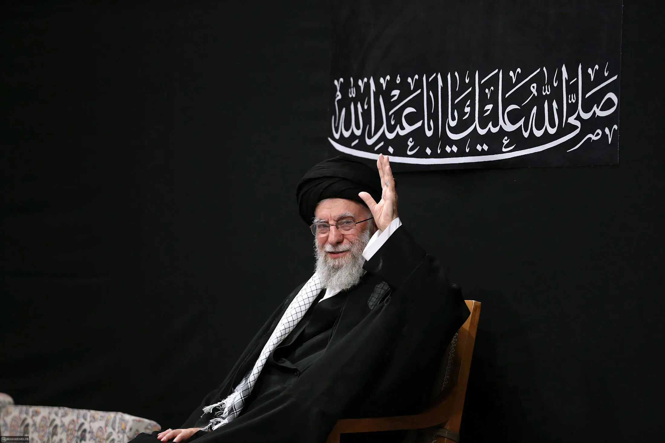 با تو می‌شود دل به دریا زد