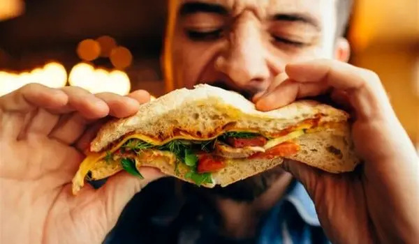 عادتی که سلامت قلب و عروق را به خطر می‌اندازد