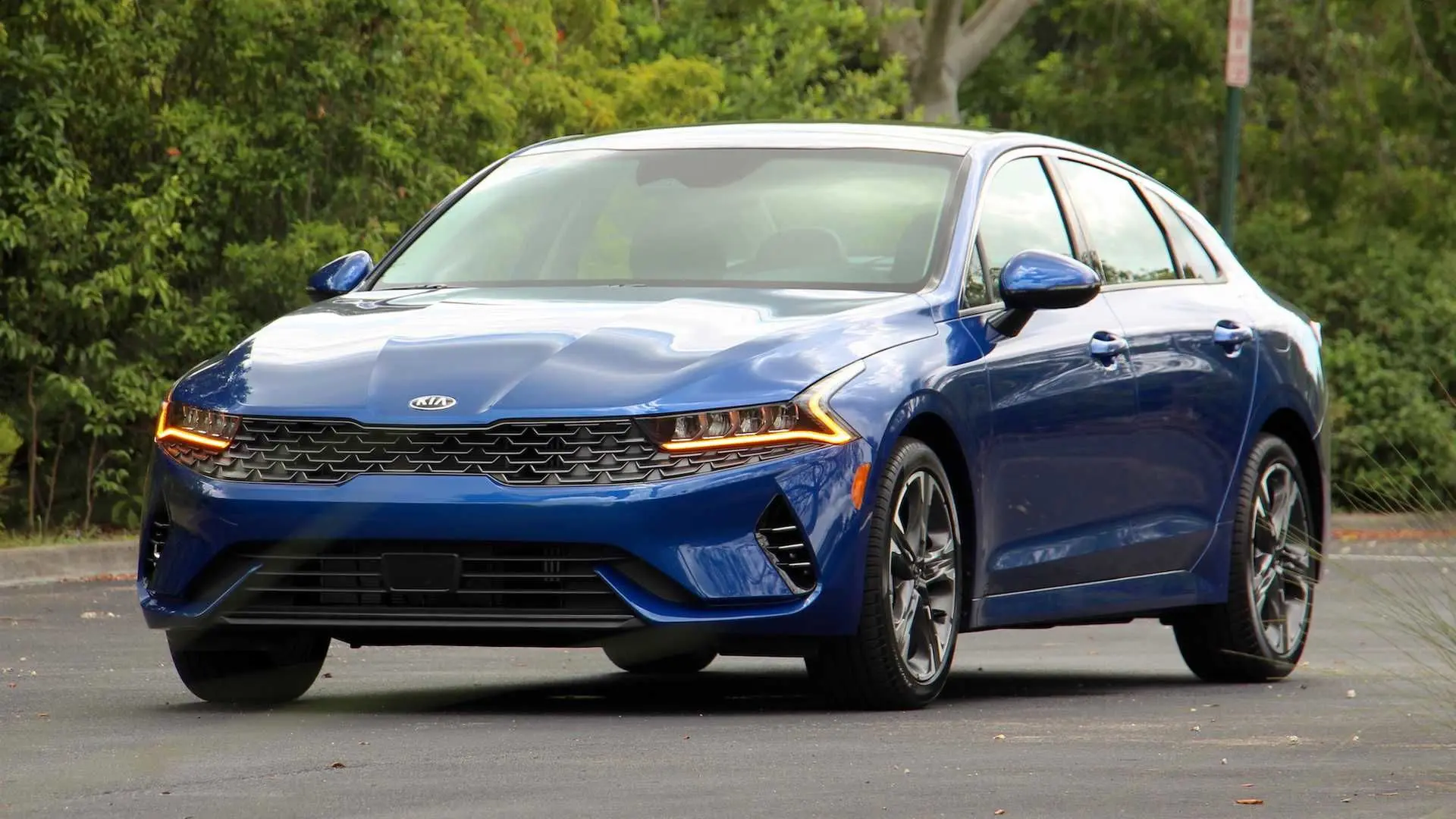 شرایط جدید فروش اقساطی خودروهای کیا | با اقساط ۴ ساله خودروهای کره‌ای بخرید! + جدول مرداد ۱۴۰۴