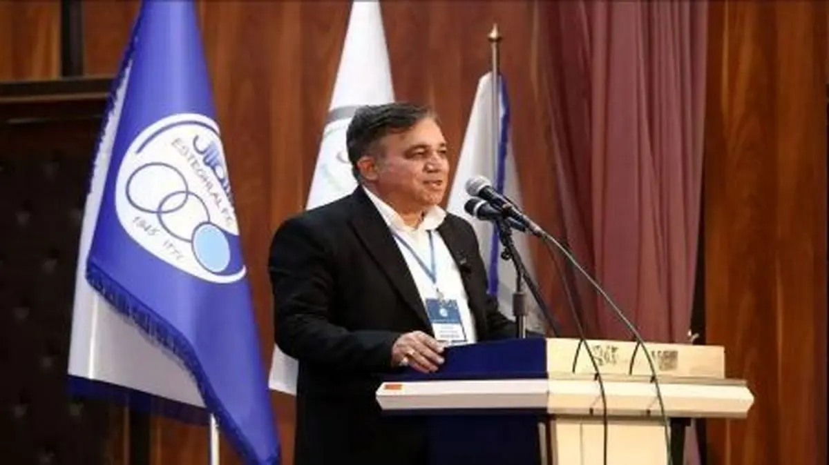 تاجرنیا در برنامه فوتبال برتر: موسی جنپو به استقلال پیوست | درباره آسانی توافق کردهایم اما... | تکلیف قطعی عارف فلامی هم روشن شد