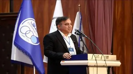 تاجرنیا در برنامه فوتبال برتر: موسی جنپو به استقلال پیوست | درباره آسانی توافق کرده‌ایم اما... | تکلیف قطعی عارف فلامی هم روشن شد