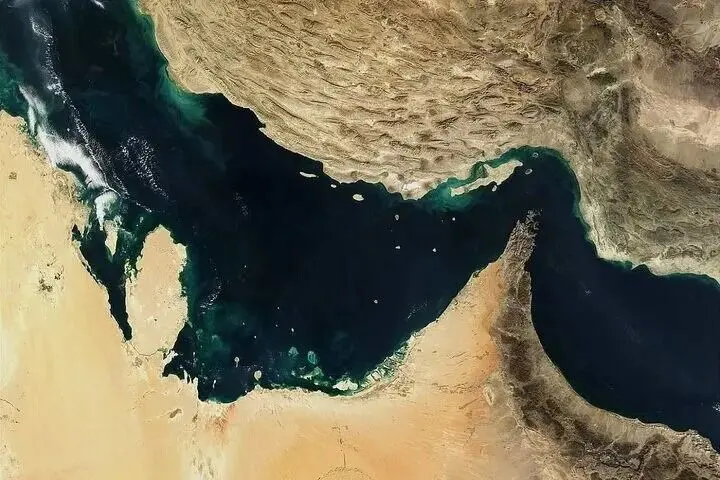 سخنگوی هیات رئیسه مجلس: می‌خواهیم تنگه هرمز را ملی کنیم
