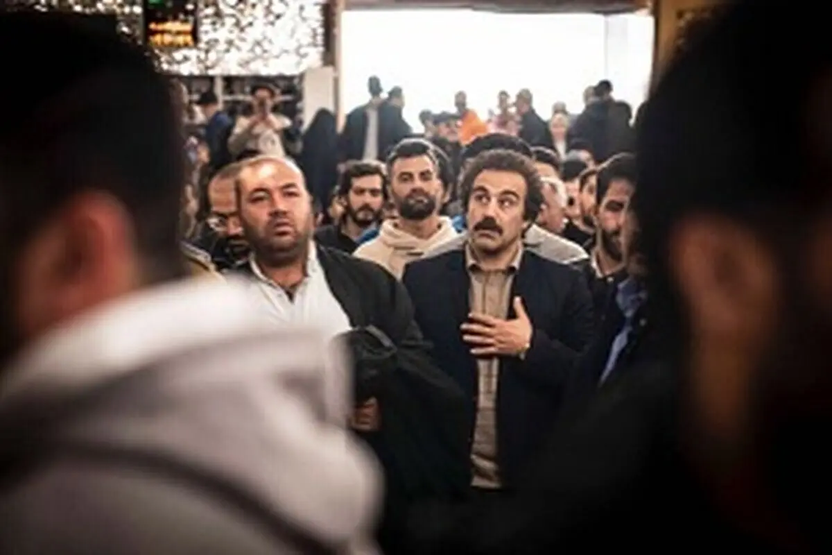 انتقاد کیهان از پایتخت: به نقی «حاجی» می گویند تا صفات زشت او را به افراد مذهبی نسبت بدهند!