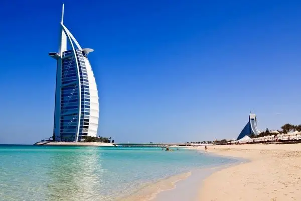 چه زمانی تور دبی را بخریم تا ارزان‌ترین قیمت را بگیریم؟