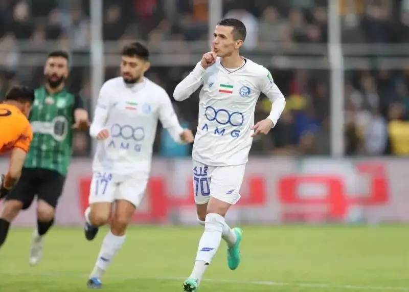 کامنت جنجالی آسانی و طعنه به حذف پرسپولیس