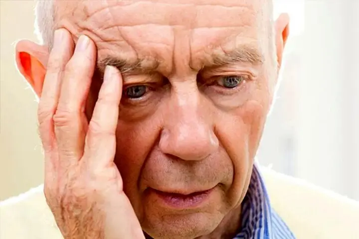 با این تغذیه مانع ابتلا به آلزایمر شوید