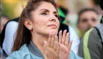 همسر رضا پهلوی چرا عقده گشایی می کند؟