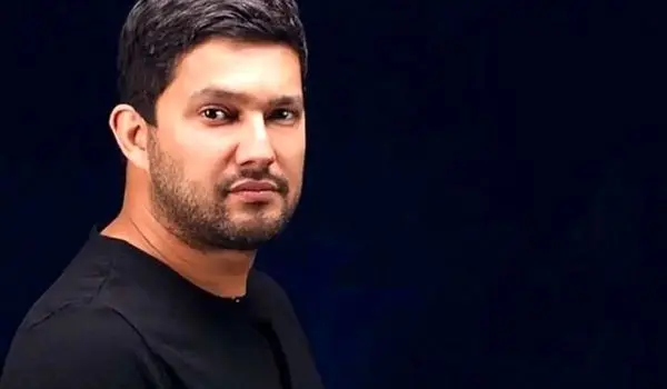 حامد بهداد برای وطن چه نوشت؟