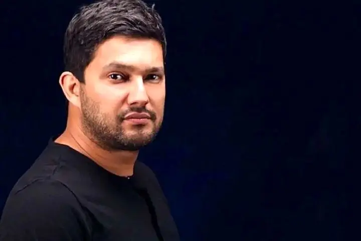 حامد بهداد برای وطن چه نوشت؟