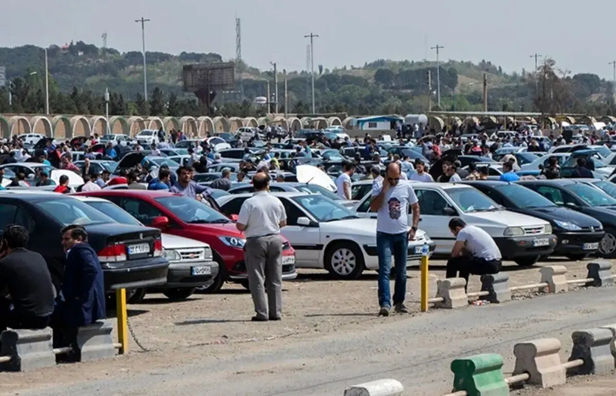 وضعیت بازار خودرو امروز دوشنبه ۸ دی‌ماه ۱۴۰۴ | افزایش شدید قیمت خودرو رکورد زد! + جدول