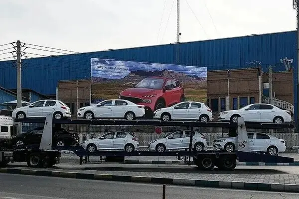 سیگنال نگران‌کننده به بازار؛ افزایش قیمت خودرو کلید خورد؟