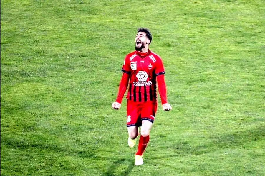 احتمال پایان کار مهدی عبدی با پرسپولیس