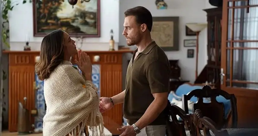 همه‌چیز درباره سریال عشق افلاطونی: از داستان تا بازیگران و نقدهای سریال