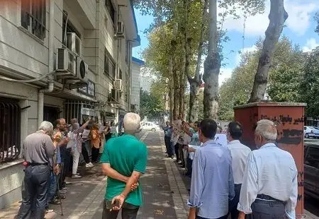 تجمع بازنشستگان تامین اجتماعی در چند شهر + عکس