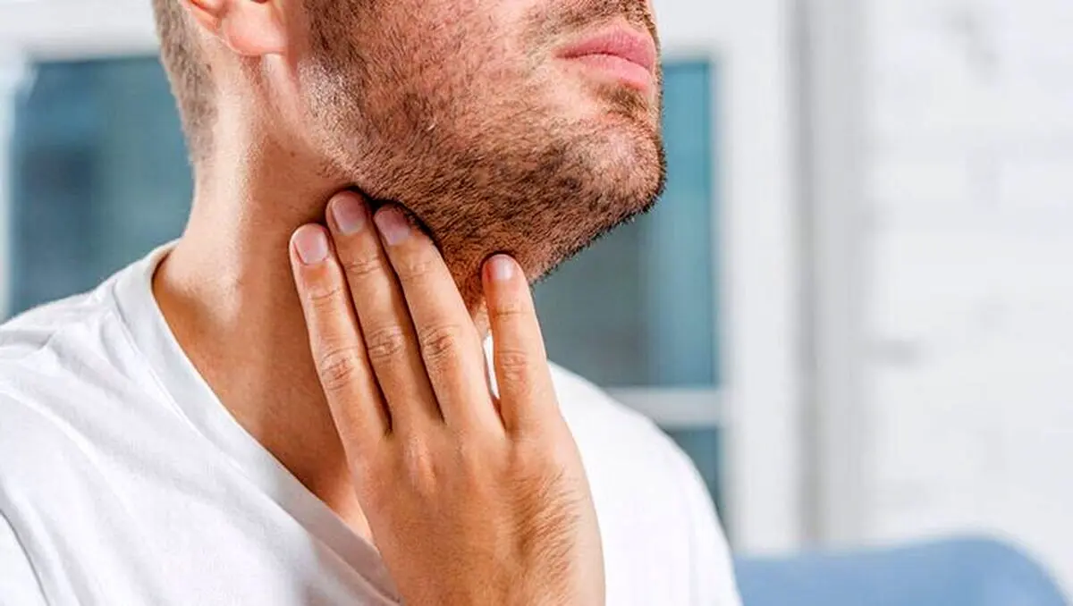 علائم گلودرد تیغی چیست؟