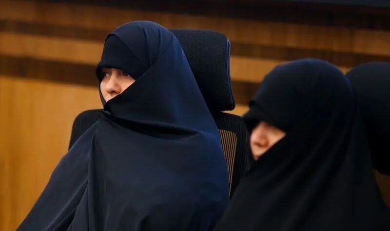 دختران سیدحسن نصرالله و سیدابراهیم رئیسی فردا سخنرانی می‌کنند؛ موضوع سخنرانی چیست؟