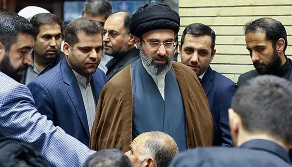 حضور آیت‌الله سیدمجتبی خامنه‌ای در مراسم تشییع قطعی شد؟