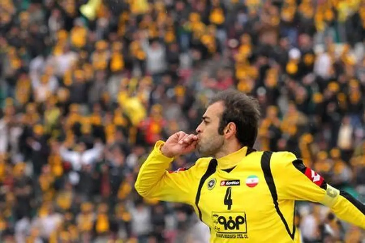 اسطوره سپاهان دلیل قهرمانی های پرسپولیس را لو داد: حمایت های خارج از زمین یا...!؟