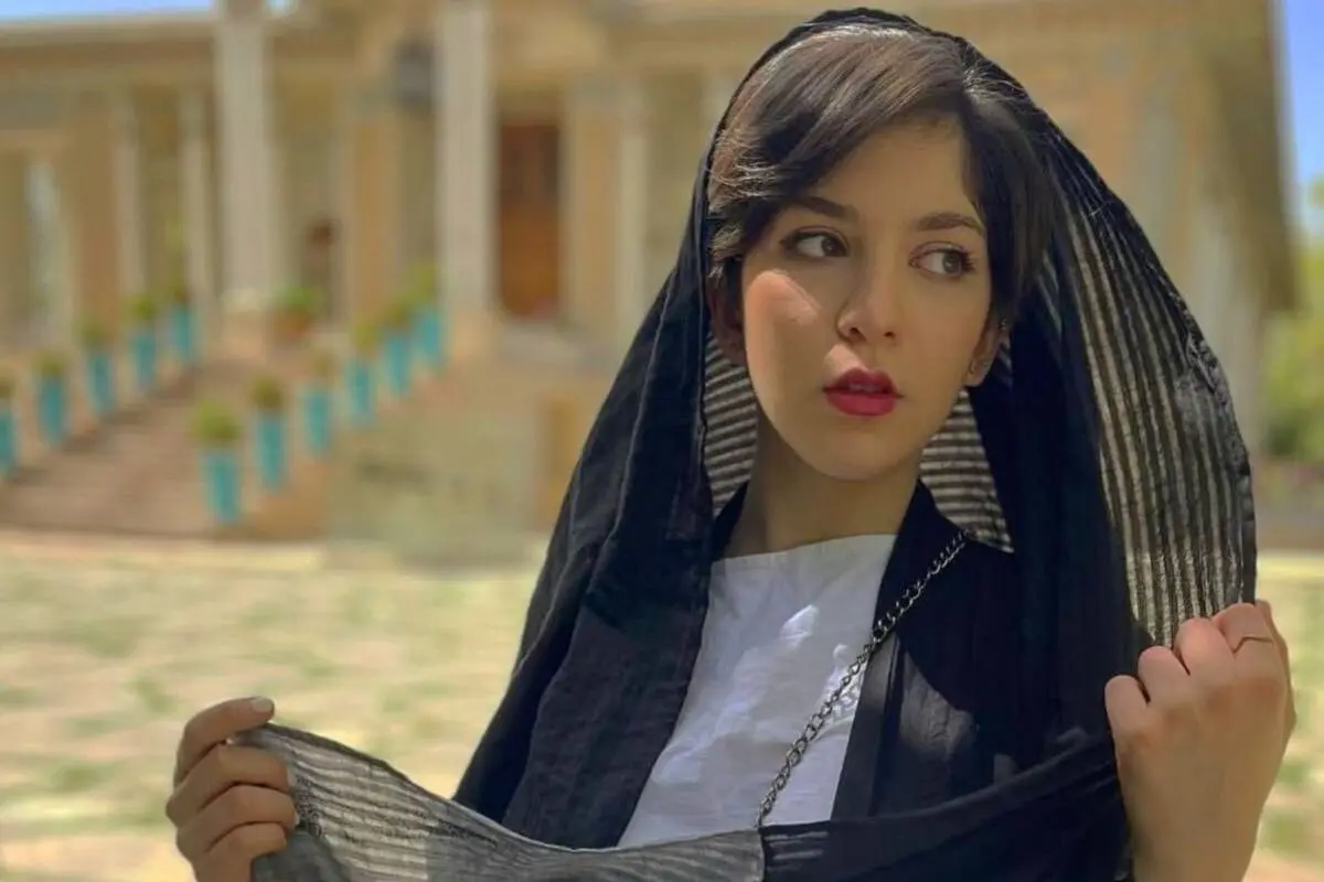 بیوگرافی سروین ضابطیان و فیلم اجرای او با سینا ساعی در کارناوال