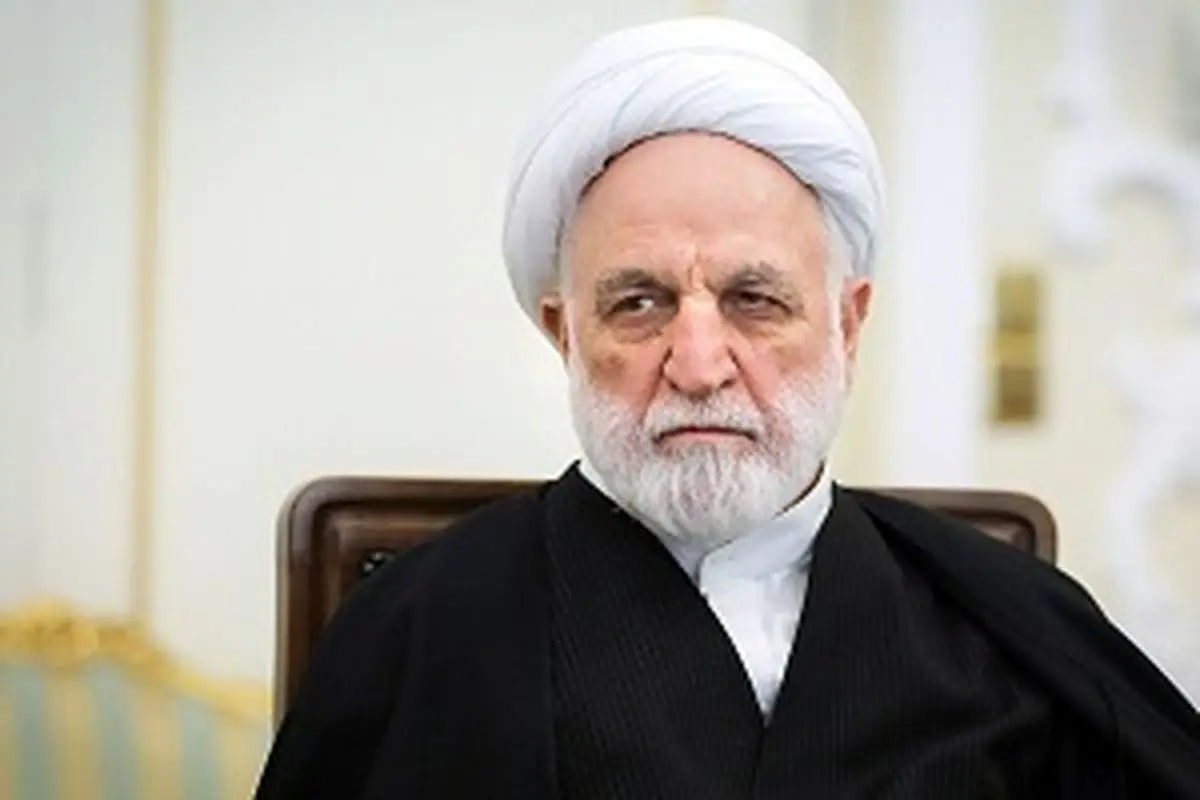 آقای اژهای! این چه وضعی است که یکی برای سر ترامپ جایزه تعیین میکند دیگری با ریزپرنده ناف او را نشانه میرود!؟ | کار نماینده ایران در سازمان ملل شده تکذیب چهره های تلویزیون