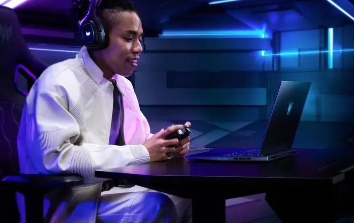 لپ تاپ بازی های رایانشی با تراشه جدید اینتل معرفی شد
