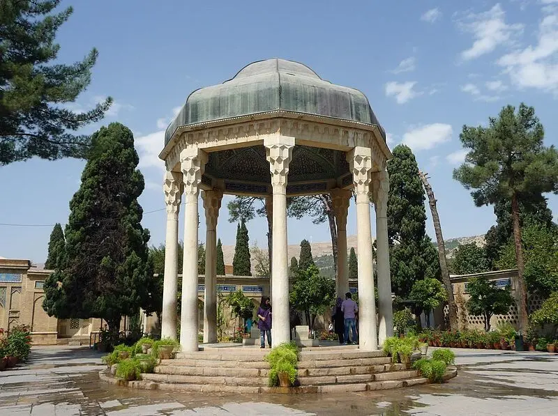 فال حافظ امروز یکشنبه 6 آبان ماه 1403
