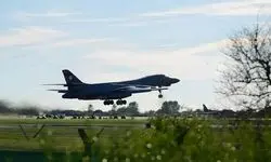 آمریکا بمب‌افکن‌های B-1 را از بریتانیا خارج کرد
