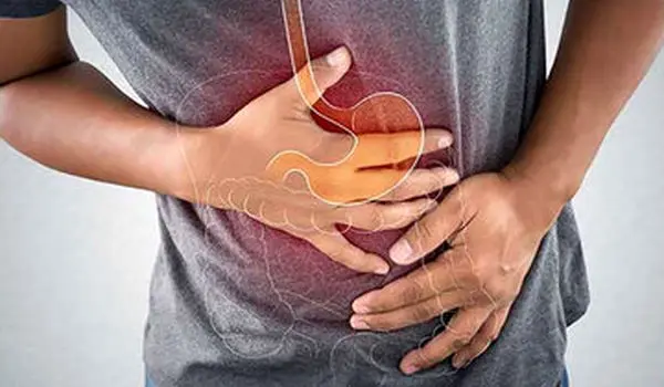 ۲ راهکار ساده برای کاهش علائم رفلاکس معده