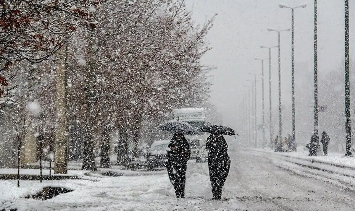 پیش بینی هوای تهران فردا دوشنبه یکم بهمن ۱۴۰۳ | بارش برف در تهران تا کی ادامه دارد؟