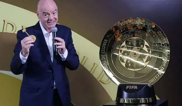 اینفانیتنو: تمام تیم‌ها در جام جهانی شرکت می‌کنند