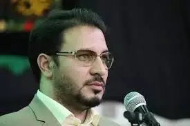 حامد شاکرنژاد داور برنامه محفل قرآن‌خوانِ مراسم تشییع سیدحسن نصرالله شد + فیلم